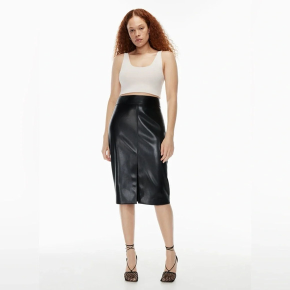 Aritzia Babaton Grey Contour Cropped Tank - Small - Picture 2 of 9